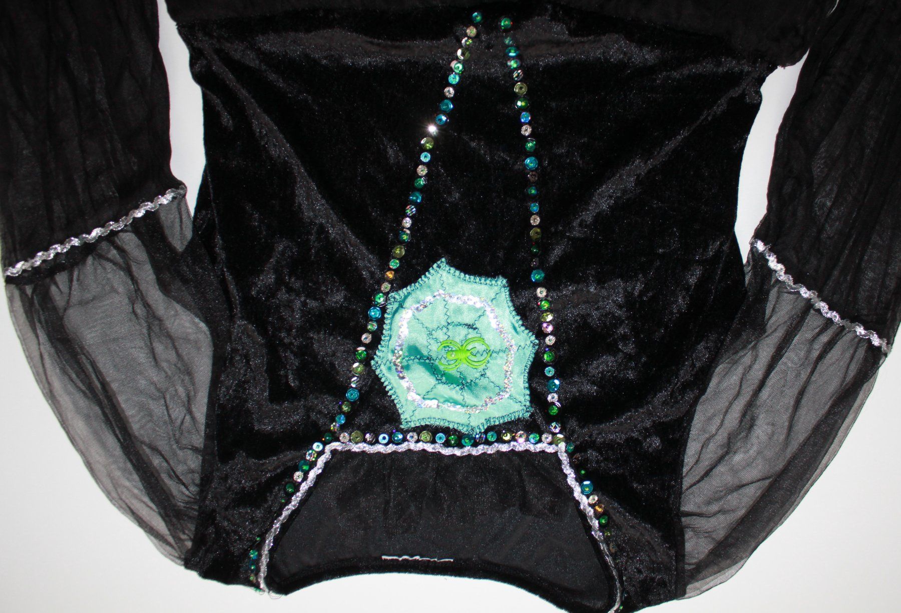 Costumi: Costume sorcière / Hexe t. M – Usato da Peseux venduto da CoolShoping 4