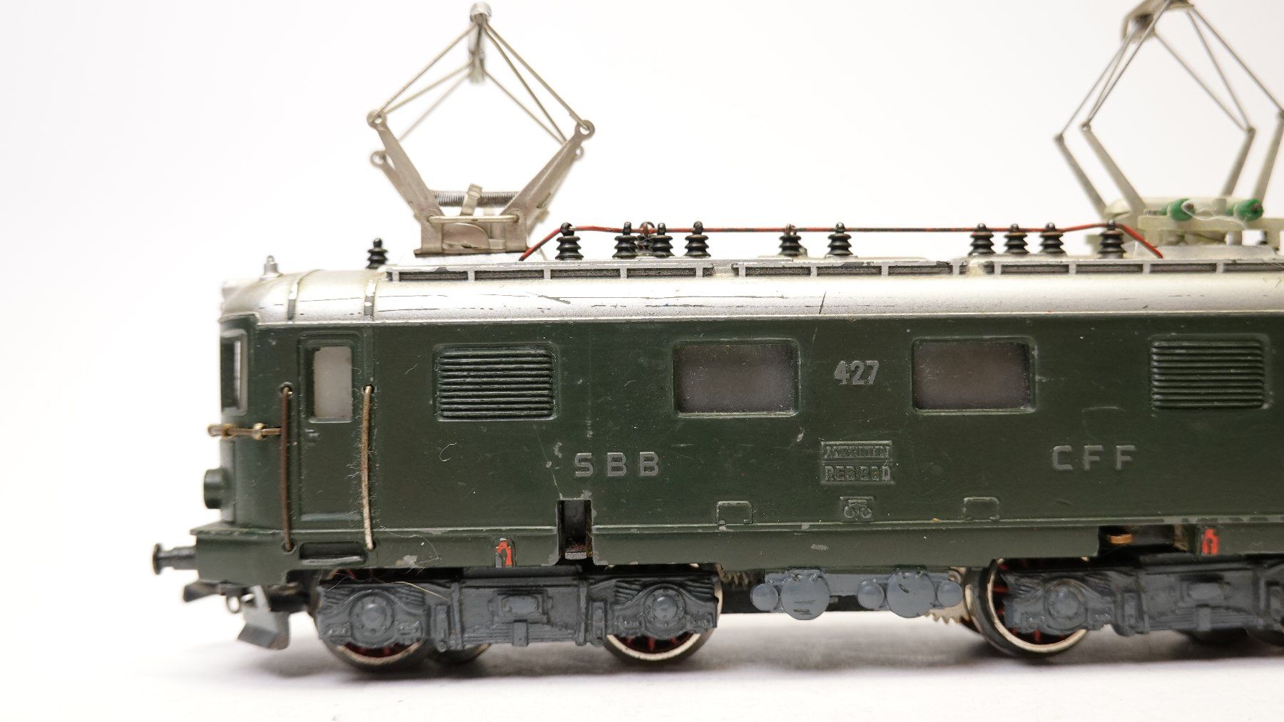 Märklin Modellini di ferrovie: e6 Märklin 800 RES 800 SBB Re 4/4 E-Lok – Usato da Thun venduto da evinka_gmbh 7