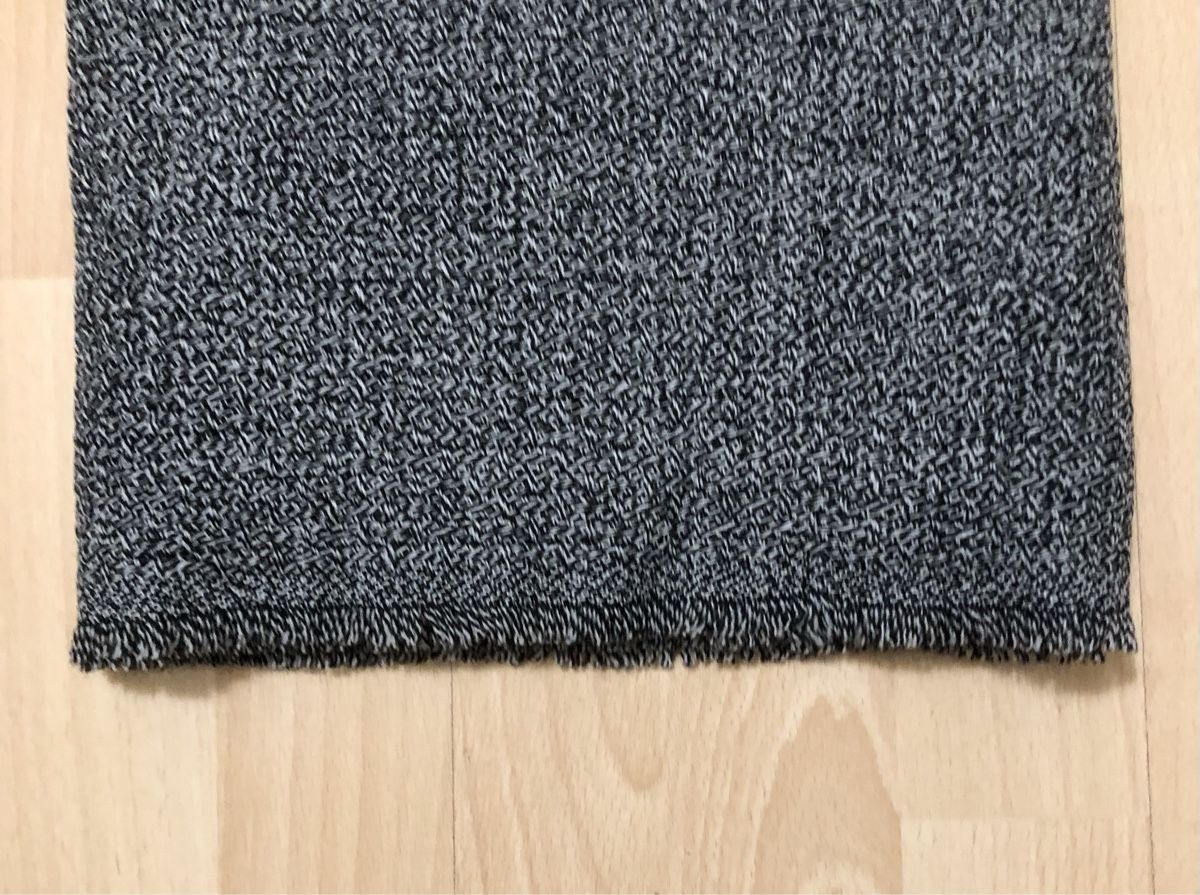 H&M Sciarpe: H&M Herren Schal – Nuovo (secondo la descrizione) da Chur venduto da vicky7 5
