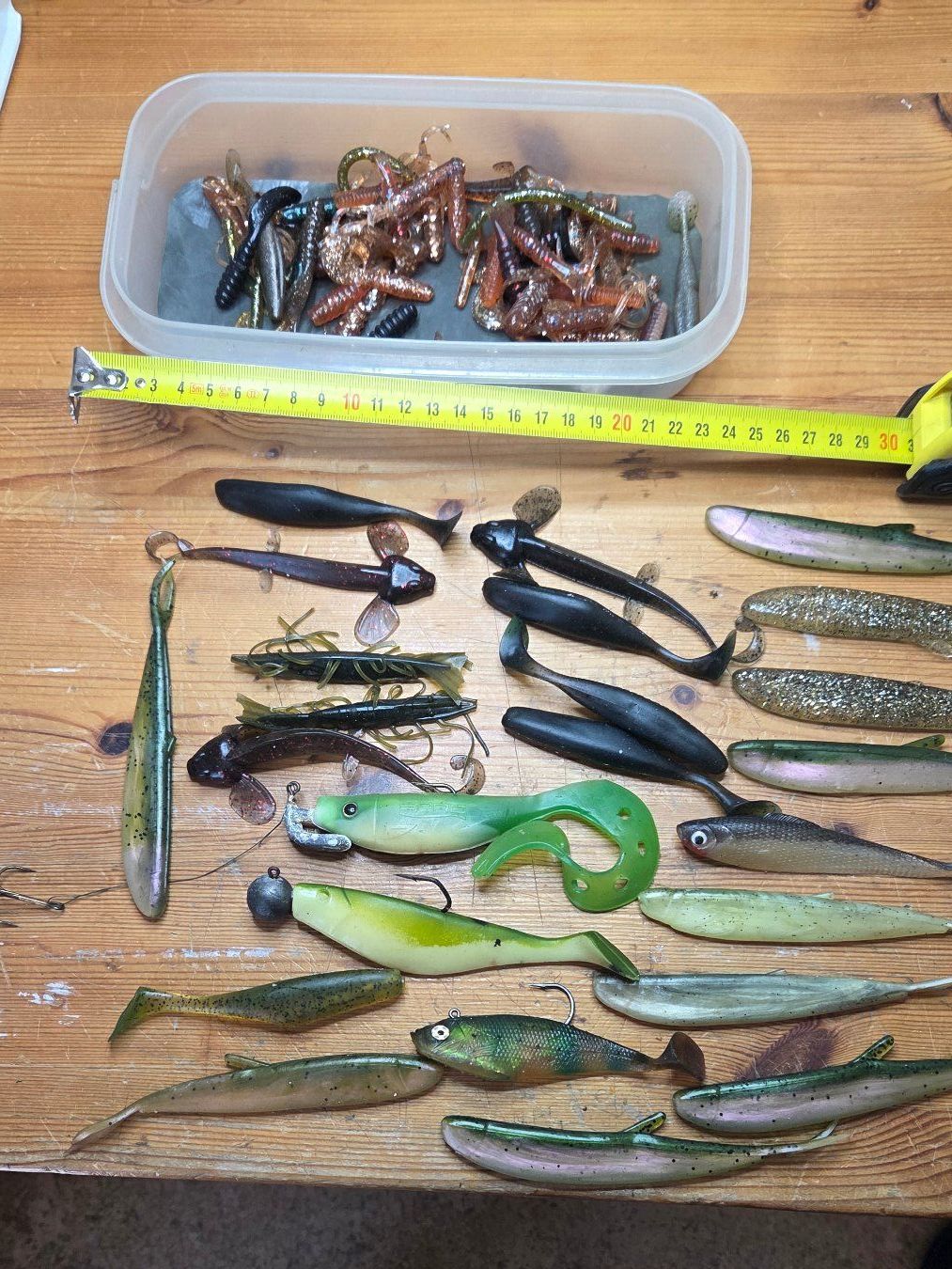 Esche: Sammlung von gummi Köder – Usato da Stein am Rhein venduto da JoXone 2
