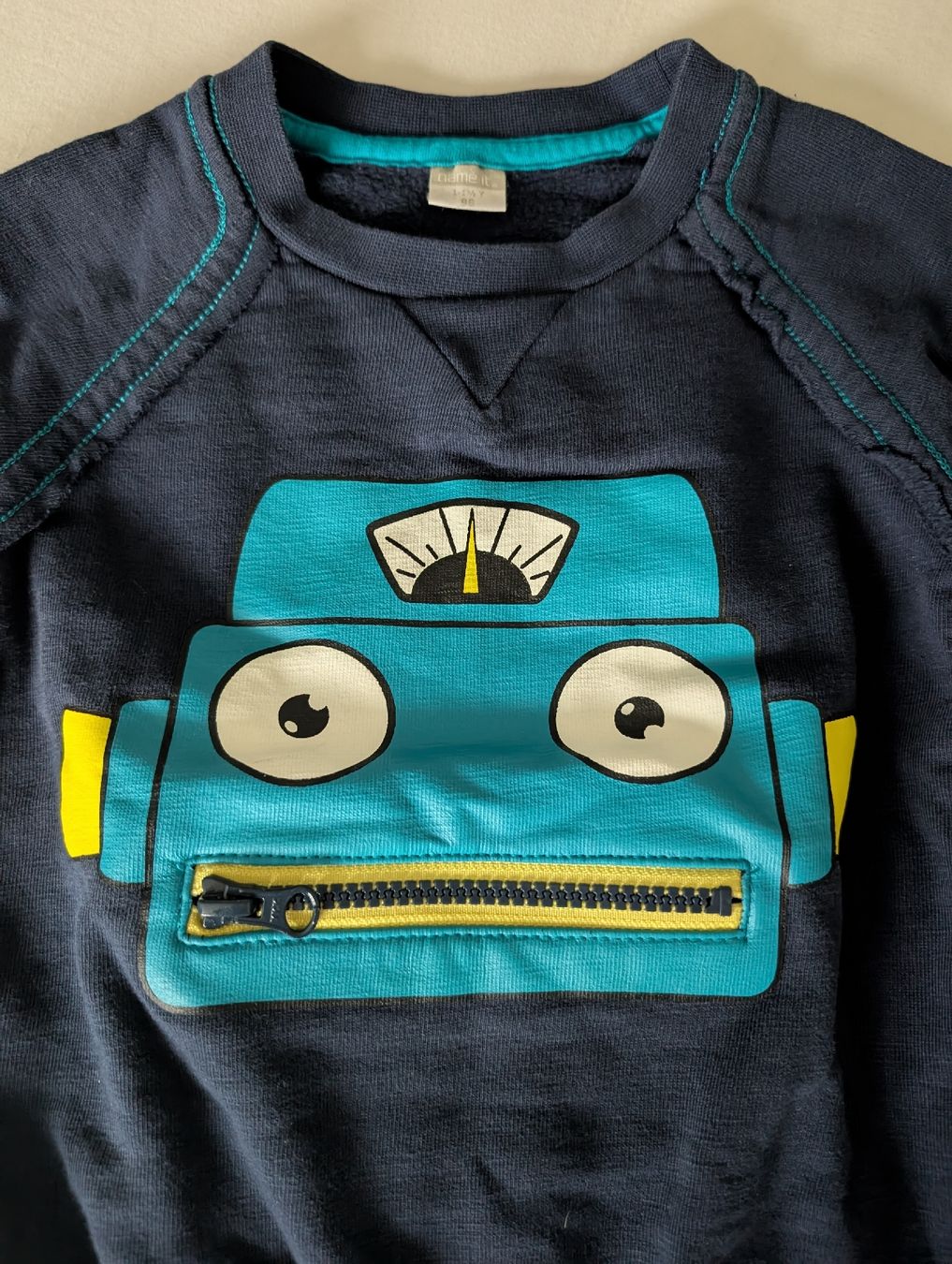 Name It Maglioni & Felpe: Pullover Gr. 86 mit süssem Roboter-Motiv, Name-It Pulli – Usato da Basel venduto da an_v7yj 5