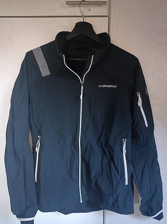 La Sportiva Vestes: La Sportiva Sciora Jacket Damen Grösse 42 – D'occasion à Richigen par flv.krbs