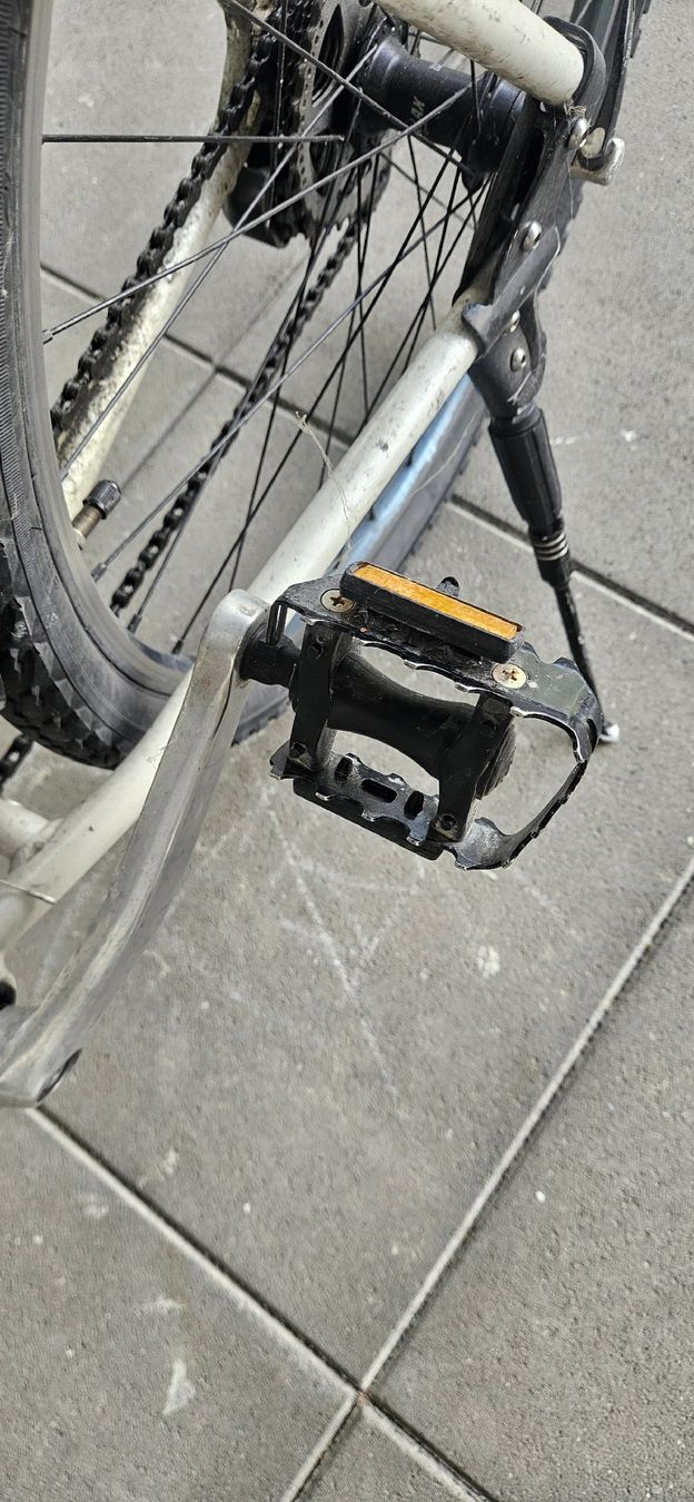 Scott Biciclette: Vélo Scott Solution 26 pouces blanc bon état – Usato da la tour-de-peilz venduto da Hibou82 4