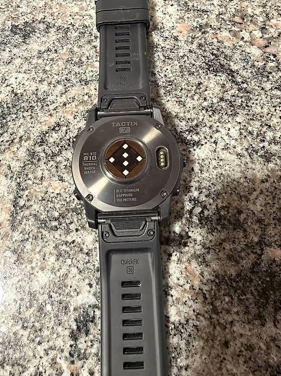 Garmin Smartwatch: Garmin Tactix 7 Sapphire   Top Zustand – Usato da Luzern venduto da Lightrooms 2