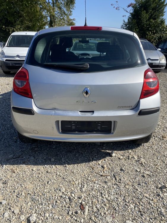 Renault Clio Automat Kaufen auf Ricardo