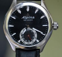 Armbanduhr / Montre Alpina Horological Smartwatch