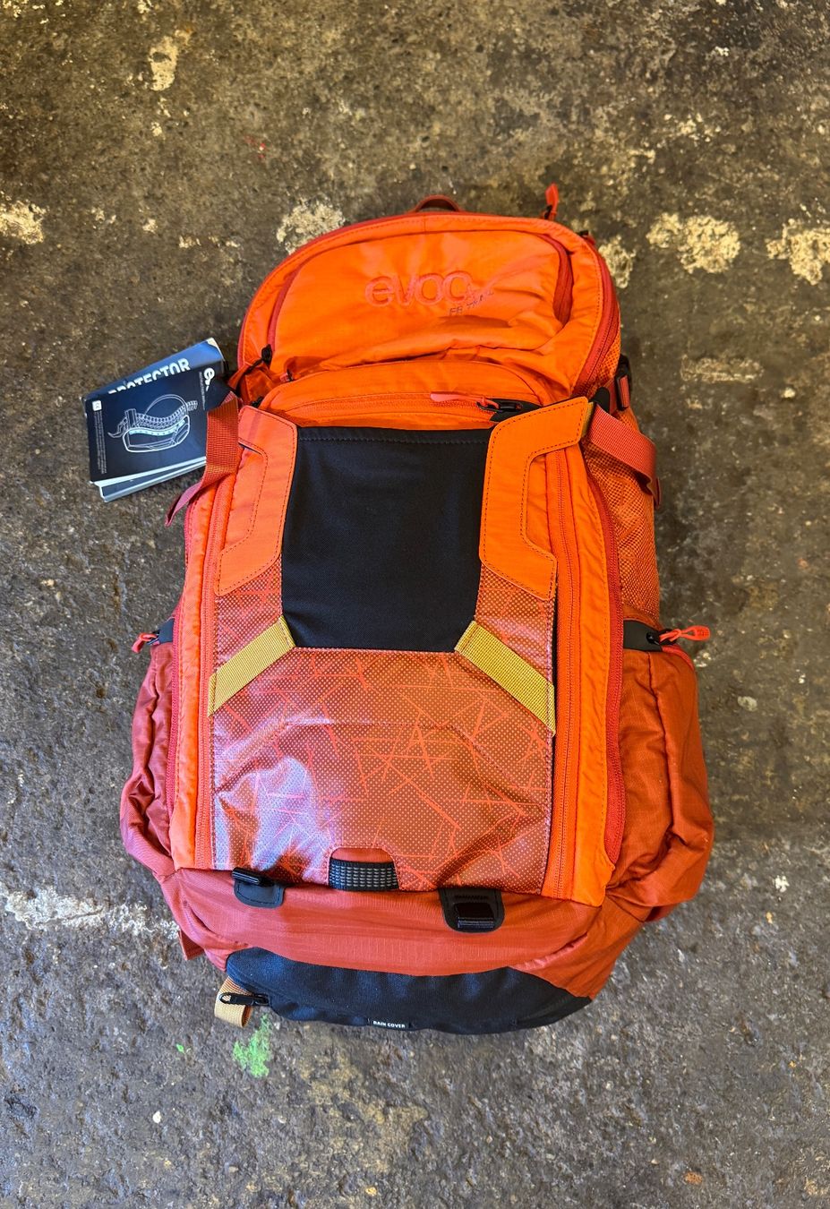 Evoc Zaini: Evoc FR Trail 20 Liter Rucksack NEU – Nuovo e nell'imballaggio originale da Hochdorf venduto da TreeLeeHochdorf