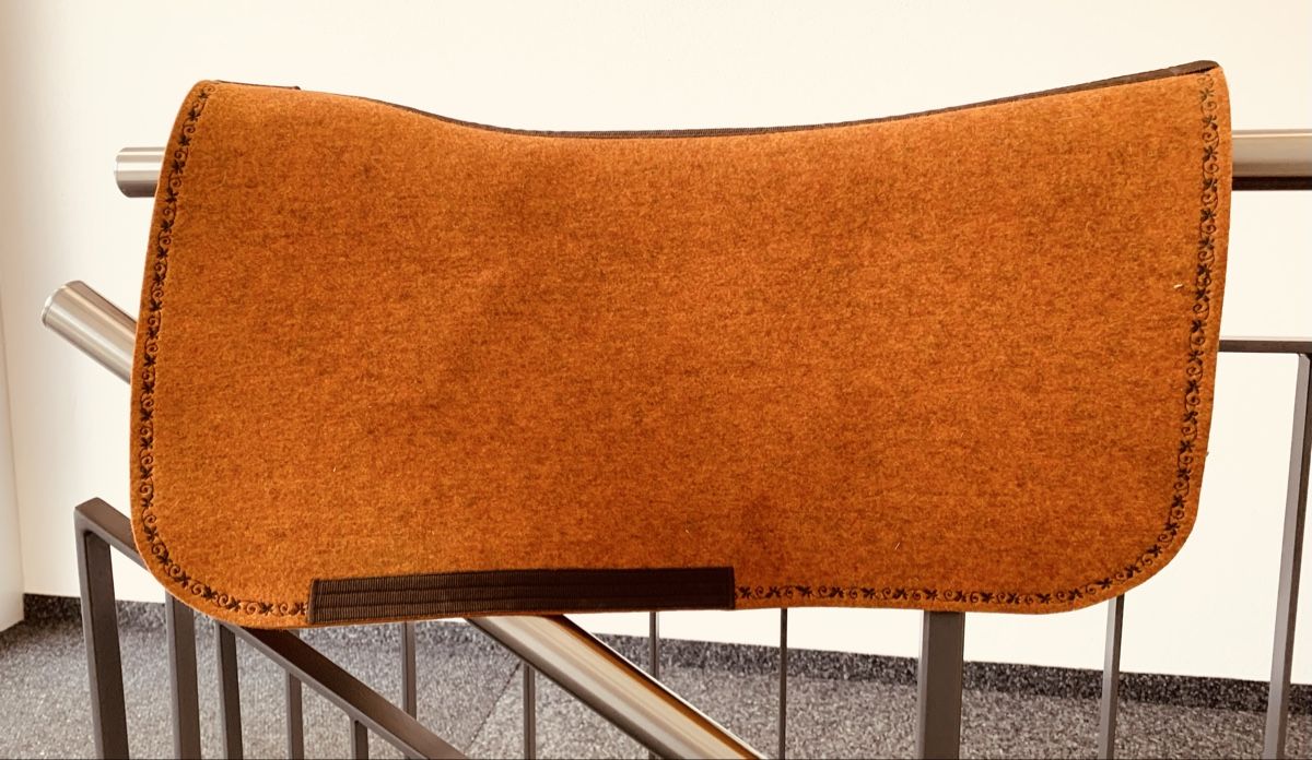 Decken & Deckenzubehör: Sattelpad Western – Neu (gemäss Beschreibung) aus Hettlingen von Timba02