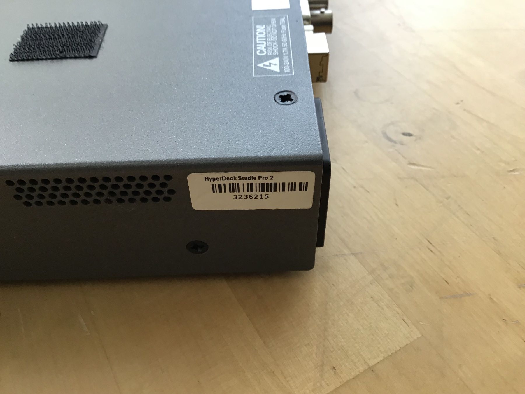 Blackmagic Aufnahmegeräte: Blackmagic Design HyperDeck Studio 4K SSD Recorder – Gebraucht aus Leuggern von stagem 2