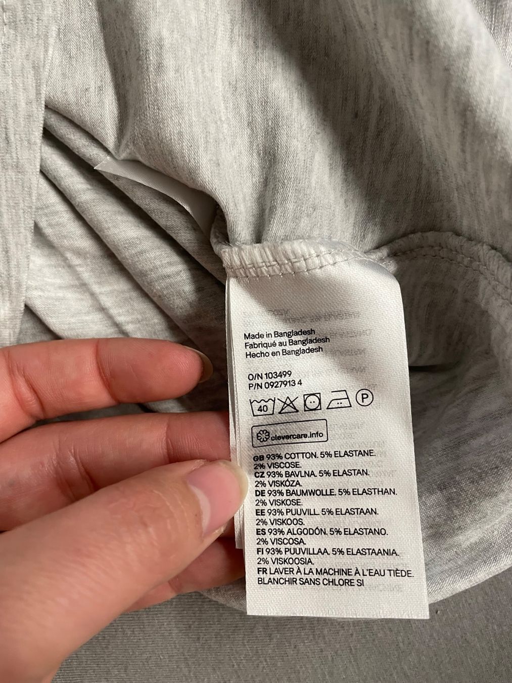 H&M Top: Weiss-graues Leibchen – Usato da Schnottwil venduto da sml_29t8 3