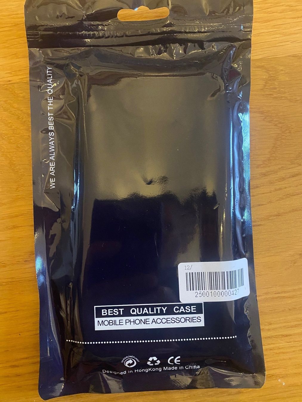 Covers & Schutzfolien: iPhone XR – Neu und originalverpackt aus Riehen von ambriarni 1