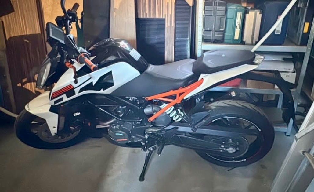 KTM Strada: KTM Street Duke – Usato da Lausanne venduto da kar_7kbk 3