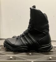ADIDAS GSG9 Einsatzstiefel.    Security/Polizei.   38.5