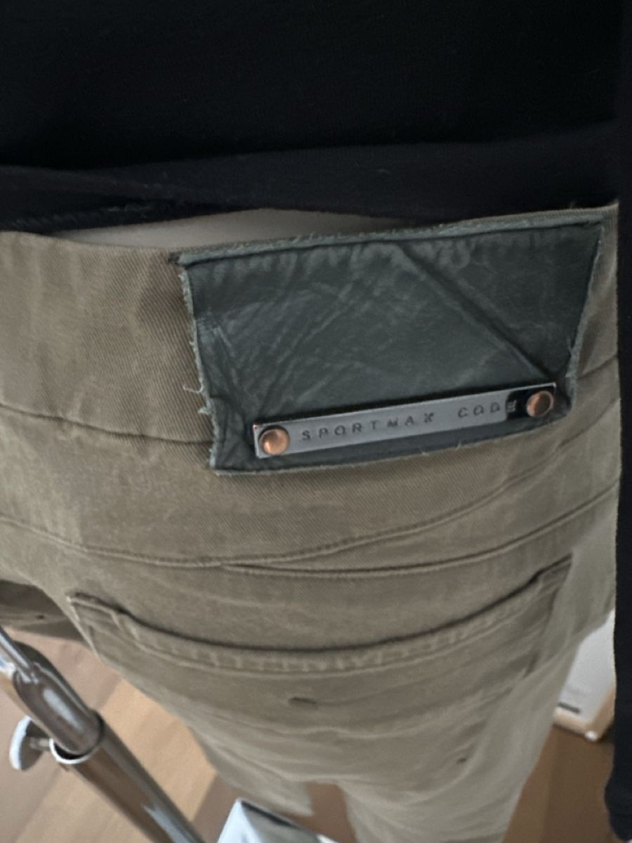 Sportmax Hosen: Sportmax Code Skinny Hose, Khaki, Gr. 29 - Top – Gebraucht aus Chur von Renibe 4
