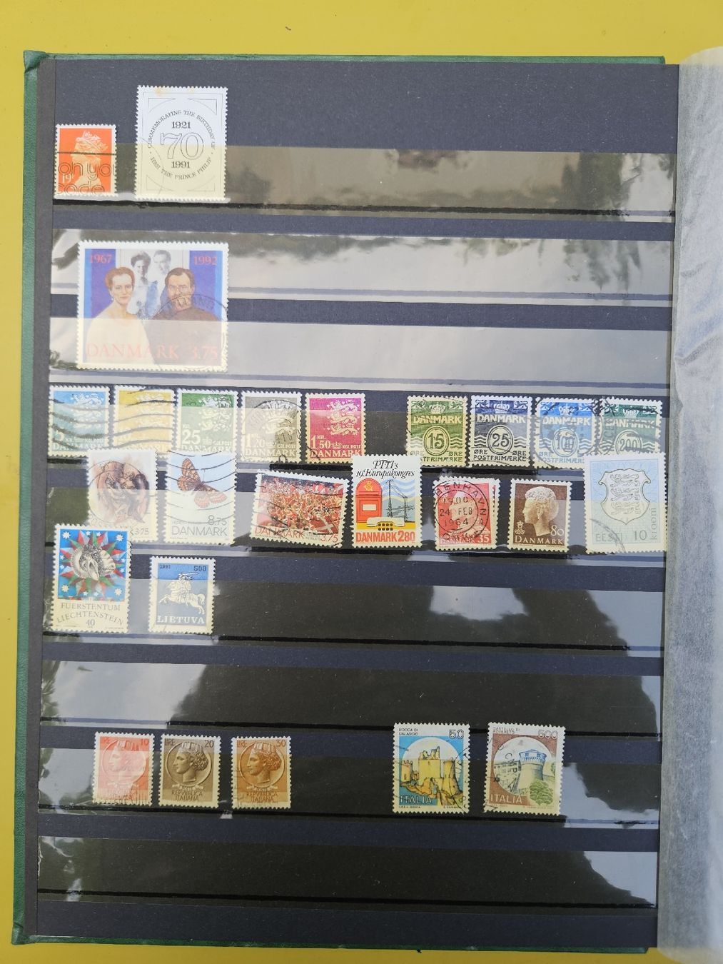 Tutti i francobolli: Album de timbres variés . – Usato da Biel/Bienne venduto da echinops 3