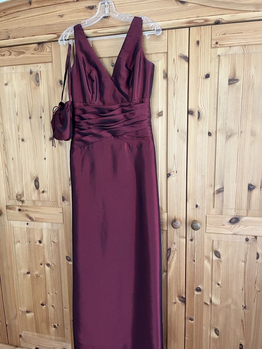 Vestiti: Abendkleid lang – Nuovo (secondo la descrizione) da Bern venduto da nadinesmueller 3