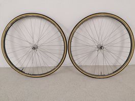 Vintage Mavic Laufradsatz Mavic 550 RD  Naben + S.S.C.Felgen