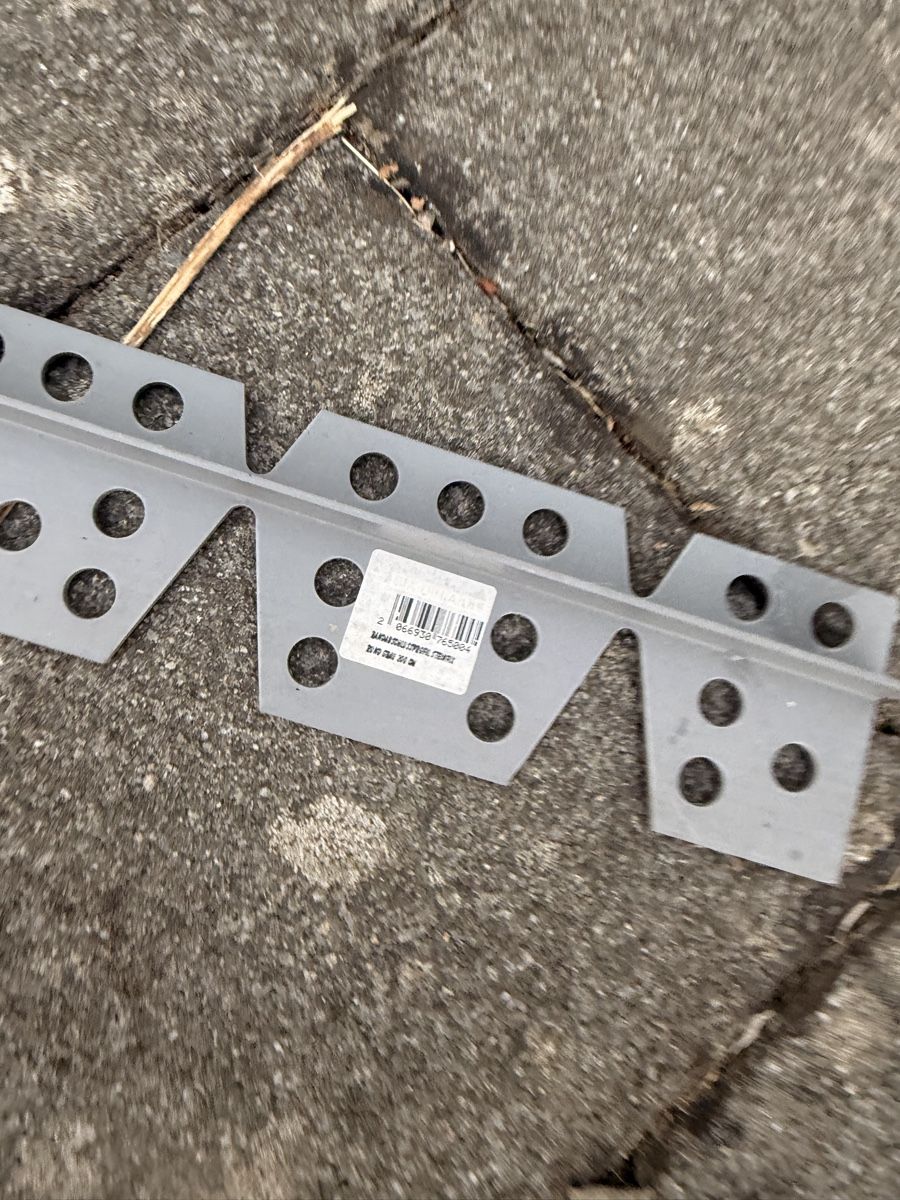 Profile: Randabschlussprofil Steinfix Länge: 2 m, PVC, Rund/Gebogen – Neu (gemäss Beschreibung) aus Niedergösgen von And-y 1
