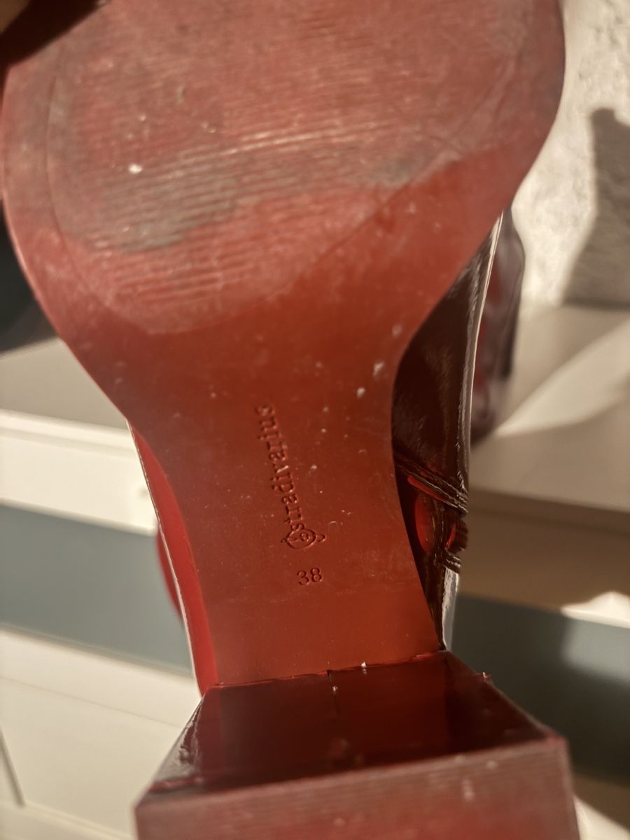 Damenschuhe: Stiefeletten Lack rot – Gebraucht aus Zürich von YA-LE 3