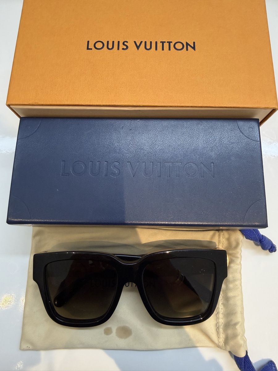 Louis Vuitton Occhiali & Lenti: Louis Vuitton Sonnenbrille Damen – Usato da Zug venduto da miami88mami