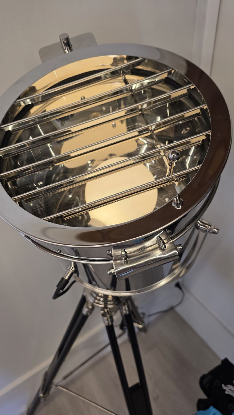 Lampade: coole Ständerlampe im Movie-Stil – Usato da Niederönz venduto da Silverbluecat 2