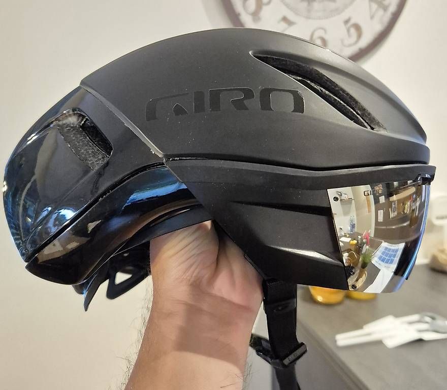 Casques: Giro Vanquish Mips, M – D'occasion à Heiligkreuz (Mels) par PAA1414 4
