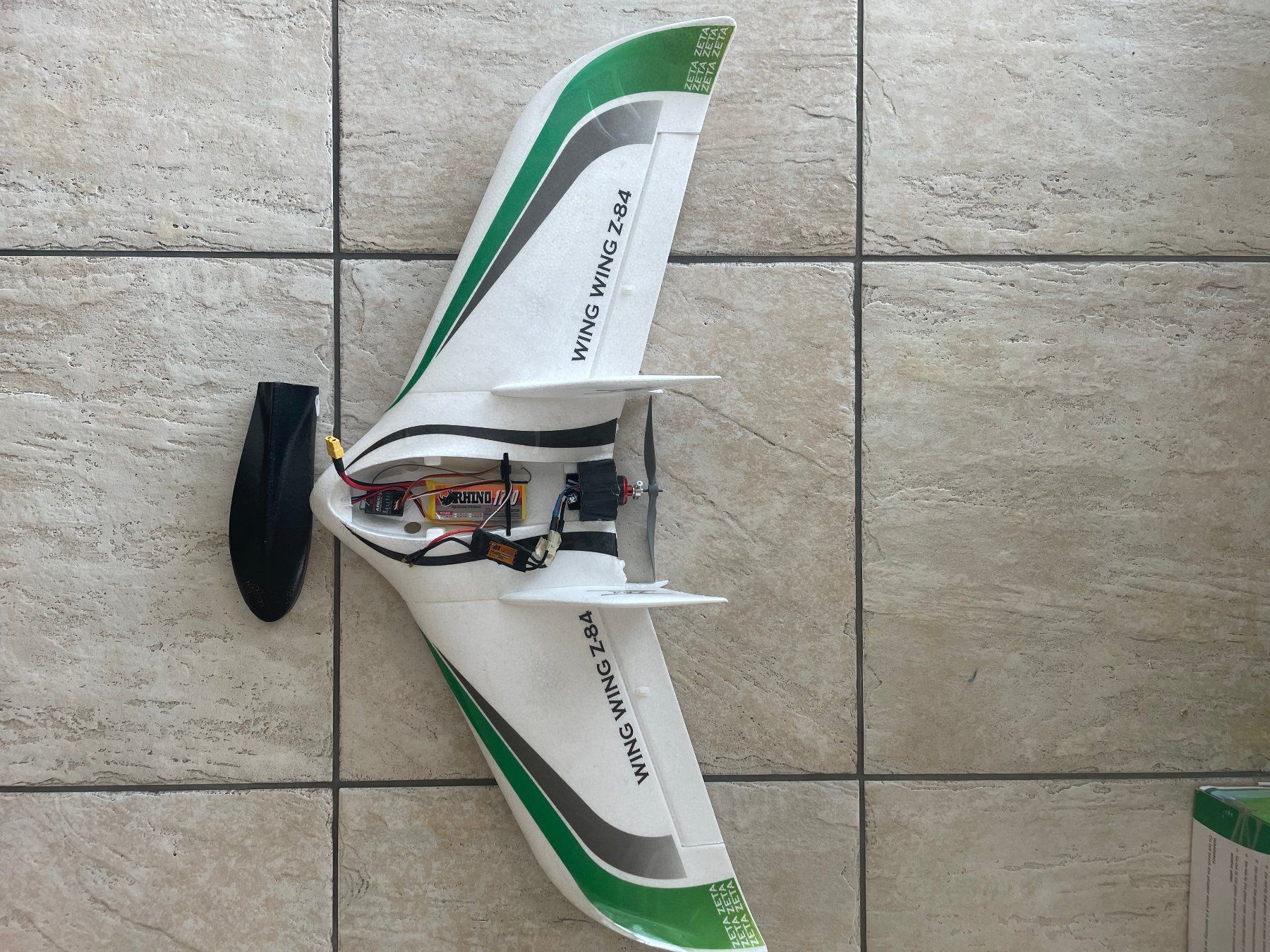 Spektrum RC Modellbau: DX6 + Clouds Fly + Wing Wing Z-84 + div. Zubehör – Gebraucht aus Cham von Ebbieli 6