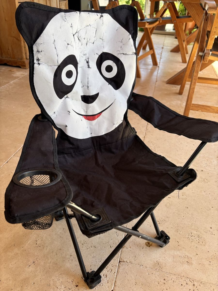 Sedie: Kinder Klappstuhl Panda mit Tragetasche – Usato da Hinwil venduto da TomTom036