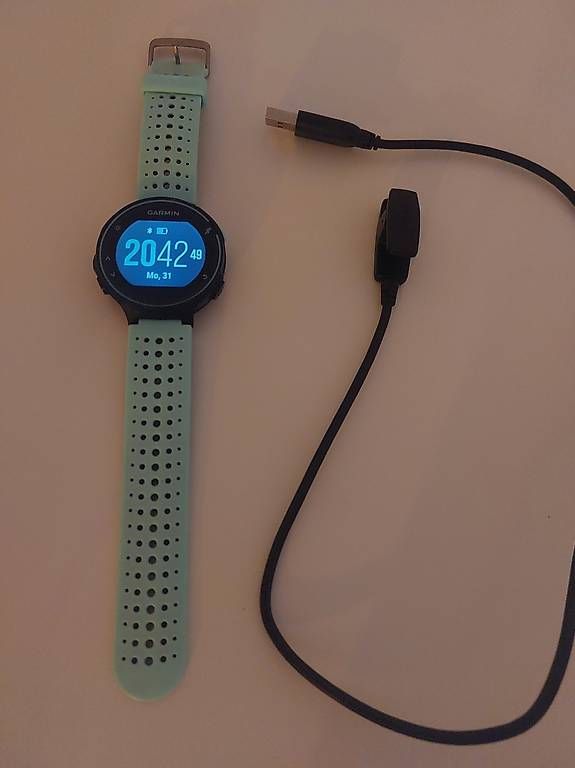 Garmin Smartwatch: Garmin Forerunner 235 – Usato da Thun venduto da sa808 1