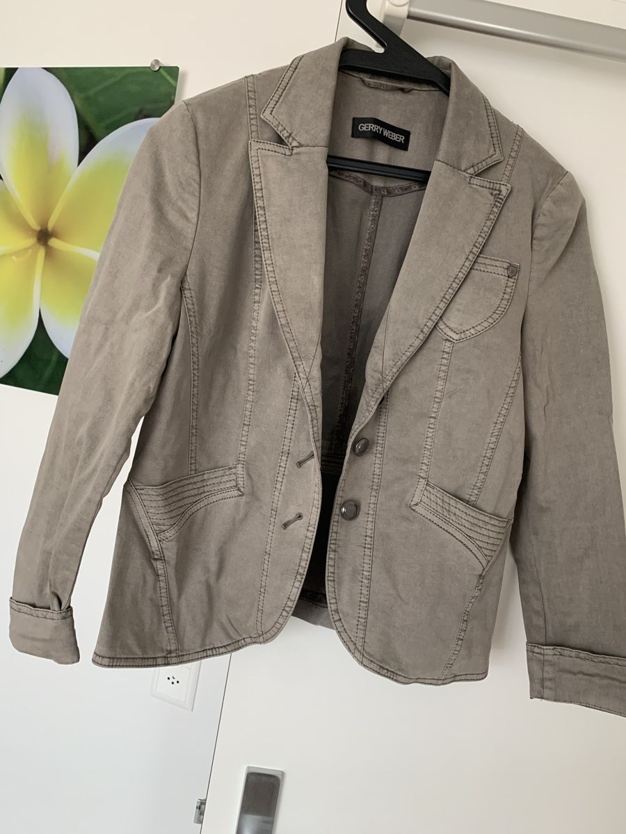 Gerry Weber Jacken: GERRY WEBER Blazer Gr. 36 | Taupe/Beige | Stretch – Gebraucht aus Affoltern am Albis von Monica32 1
