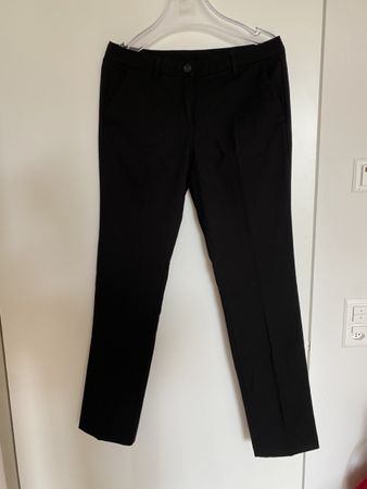 Elegante Damen Hose Benetton Gr. 42(IT)/ 36(DE) schwarz