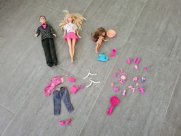 Barbie Puppen, Ken, Kind und Zubehör