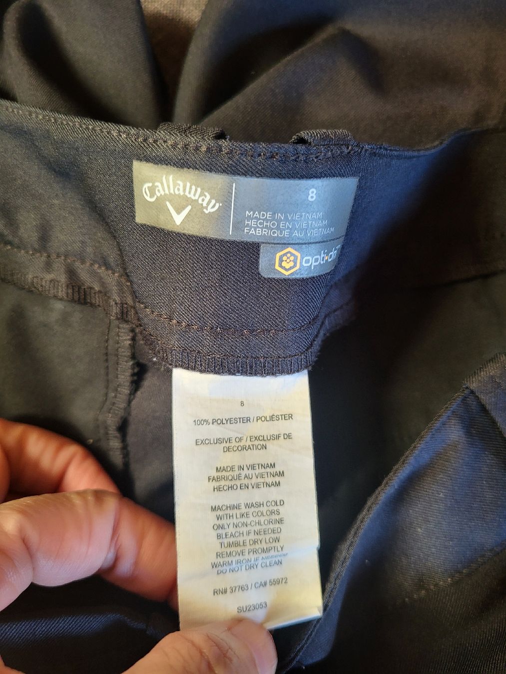 Callaway Pantaloni: Schwarze Callaway-Shorts – Usato da Zweisimmen venduto da Adorable 2