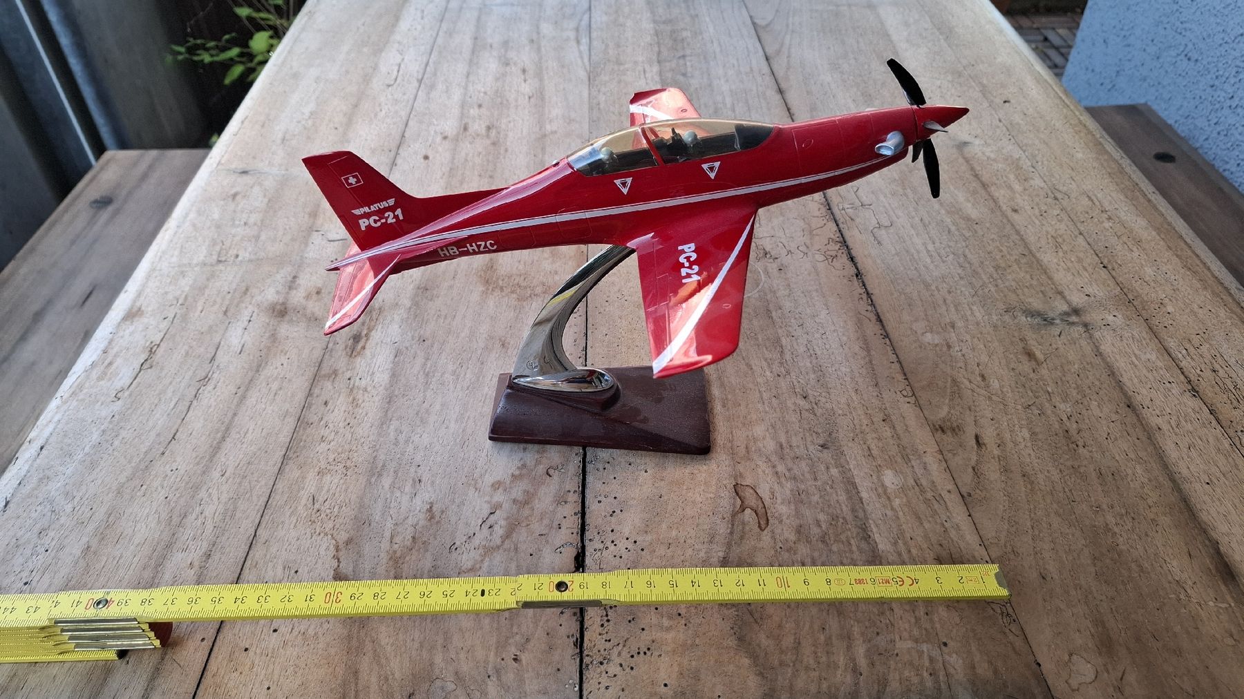 Schweizer Armee Modellbausätze & Standmodelle: Pilatus PC 21 – Gebraucht aus Zürich von witike 4