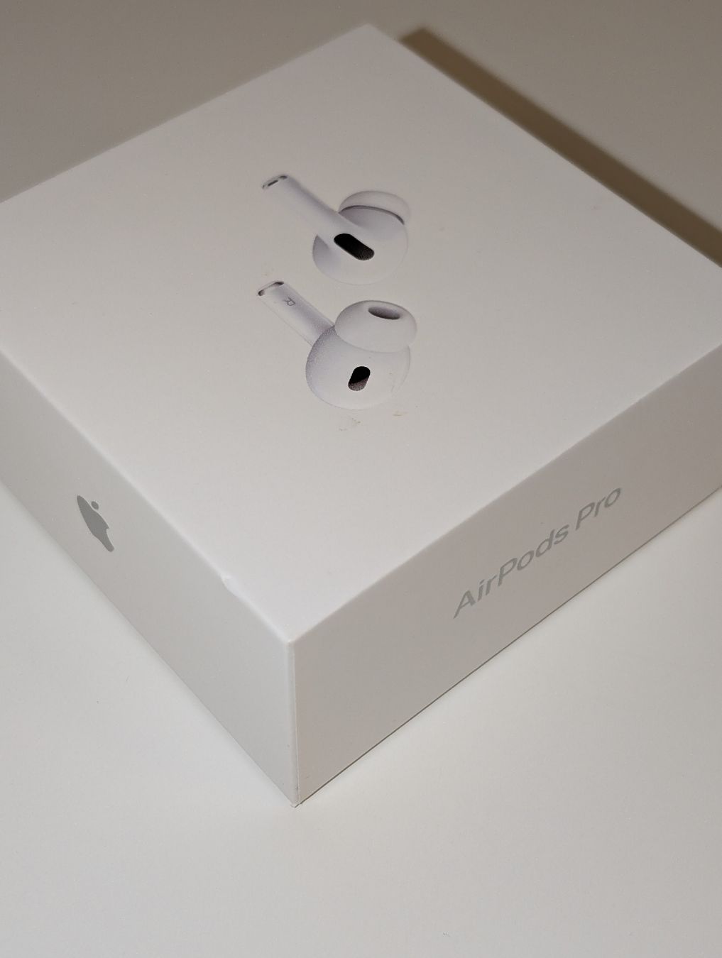 Apple Cuffie: Airpods Pro 2 mit extra Aufsätzen – Usato da Leukerbad venduto da Arionbaruti 1