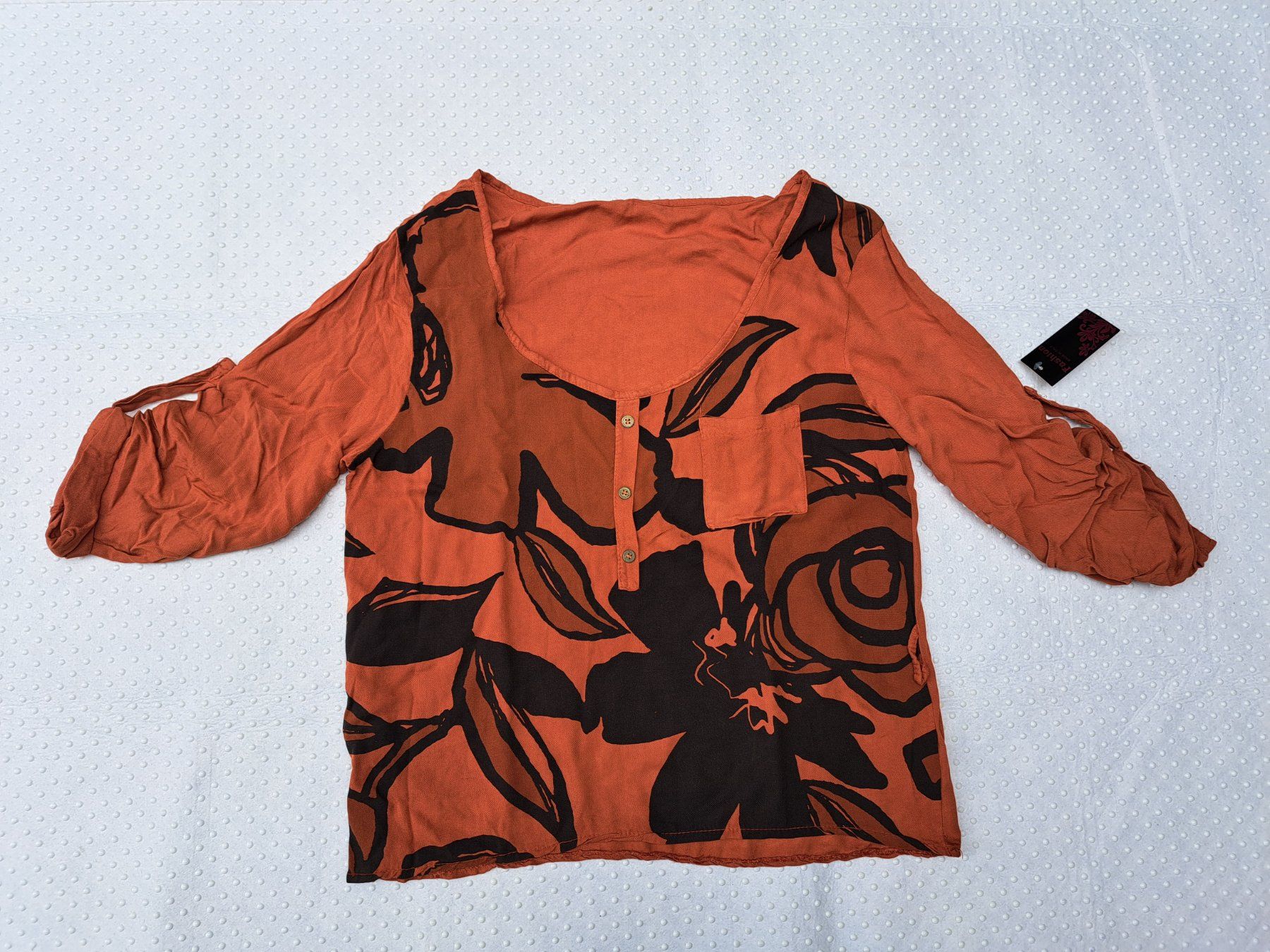 Camicette: NEU! Orange Sommerbluse mit Blumenmuster, Grösse 40 – Nuovo e nell'imballaggio originale da Gysenstein venduto da joshuas81