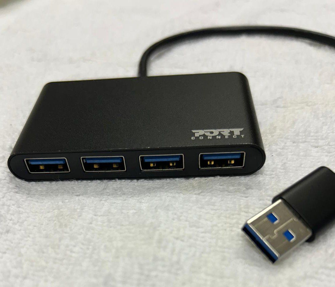 Hubs & Switches: PORT CONNECT USB 3.0 Hub – Gebraucht aus Jegenstorf von malartv 1