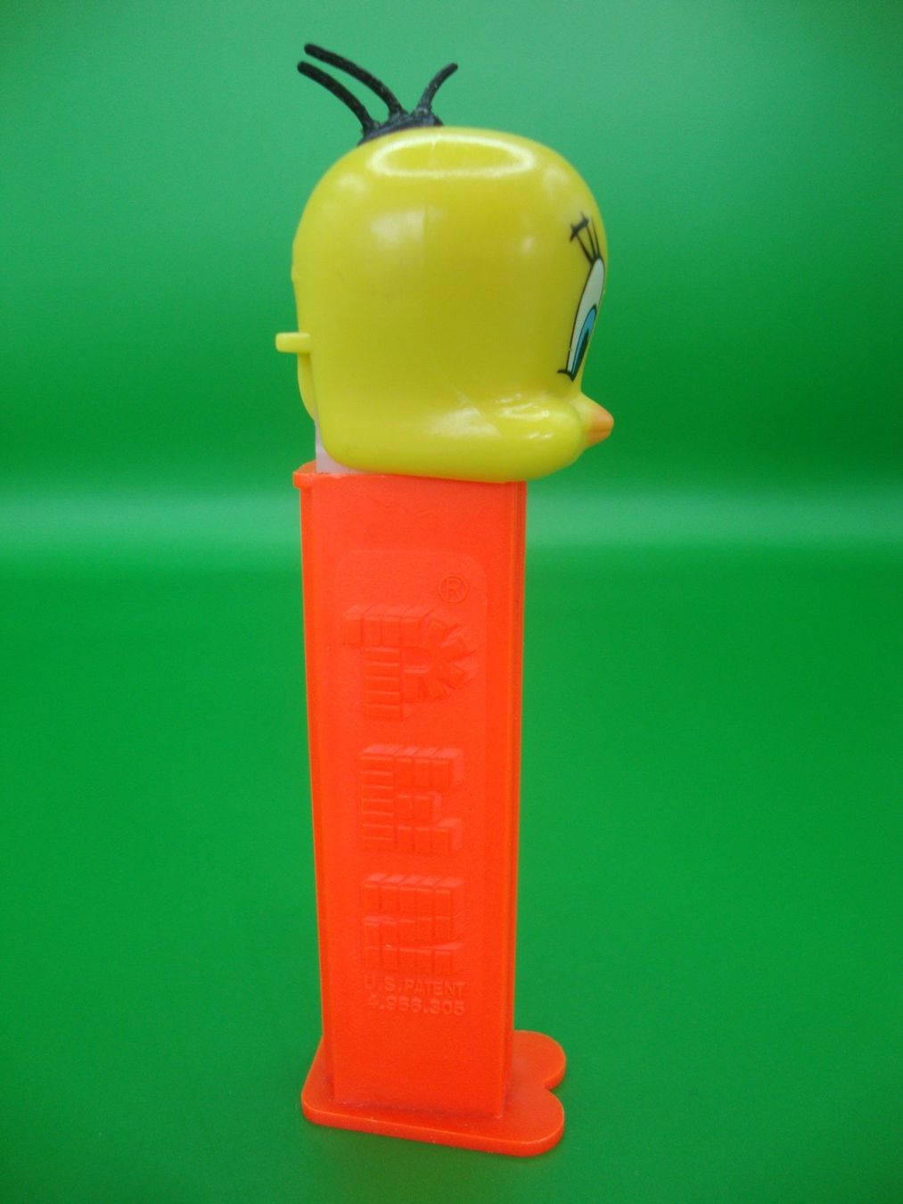 Pez Figuren: TWEETY 3 HAARE PEZ 1991 WARNER BROS. – Gebraucht aus Basel von pink2010 1