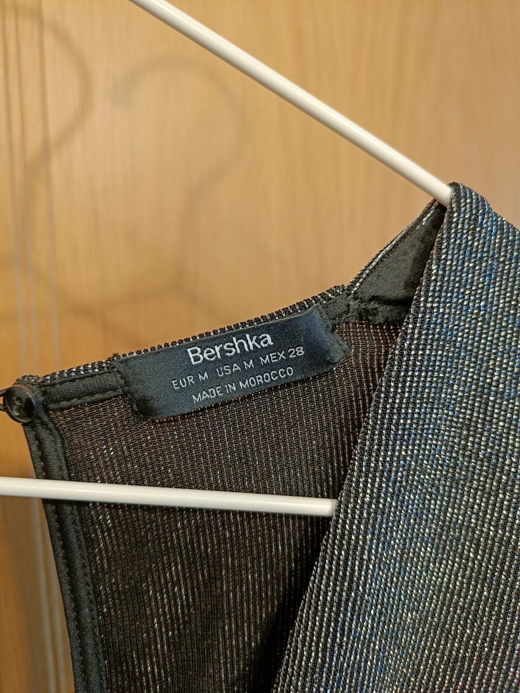Bershka Tute: Glitzer Jumpsuit Bershka M langarm – Usato da Zürich venduto da Atelier.Second 2
