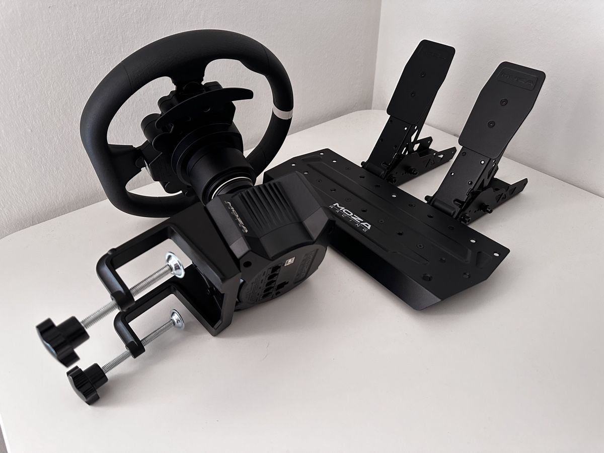 Moza Racing Manettes: Moza R3 Full Set Simracing + Free shipping – D'occasion à Viganello par TechDealer 1