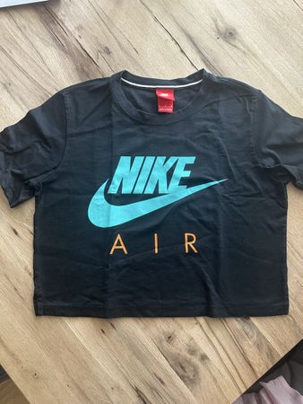 Nike T-Shirt Schwarz Grösse M 