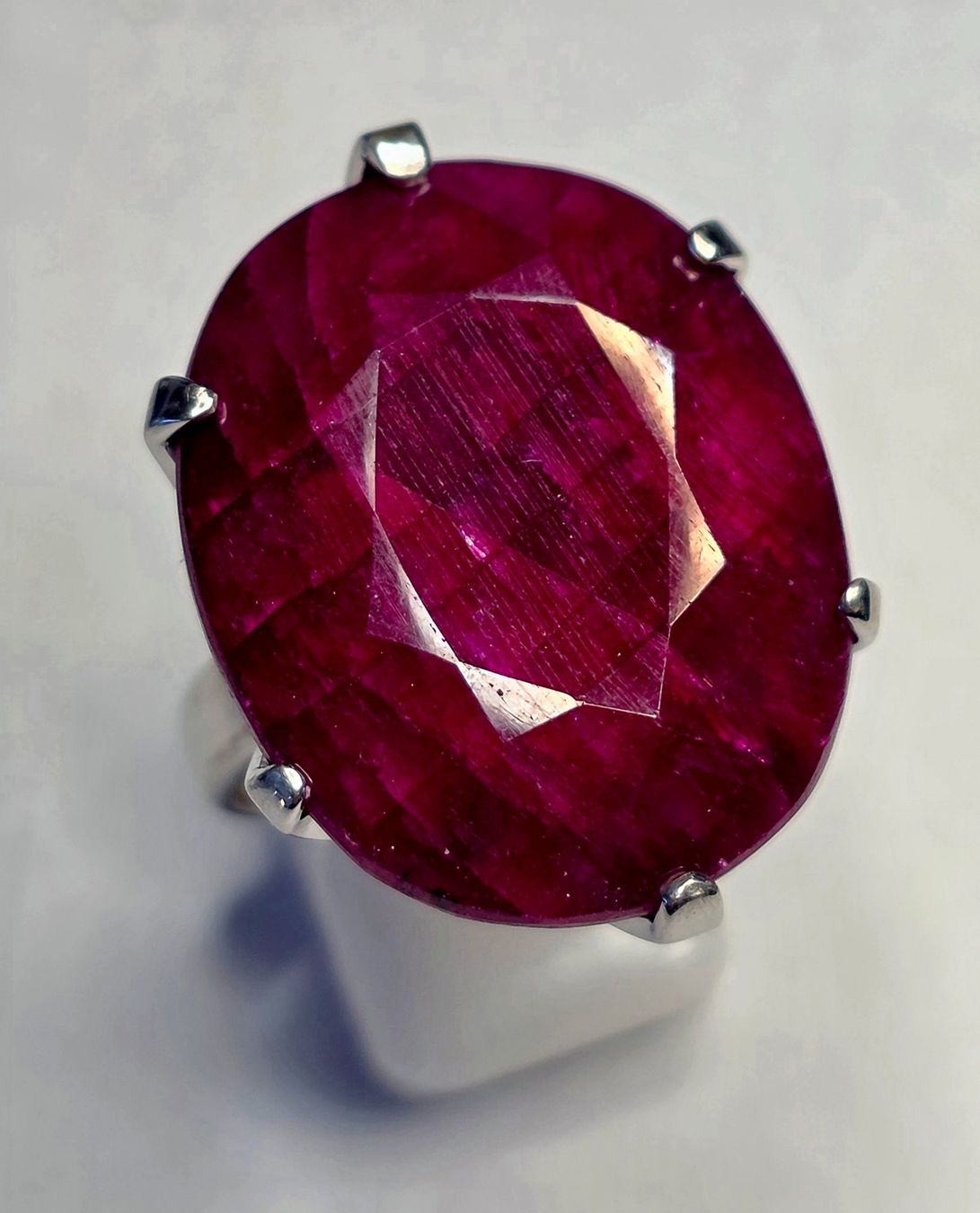 Ringe: Rubin Solitaire Ring – Neu (gemäss Beschreibung) aus Zürich von Benedikt21