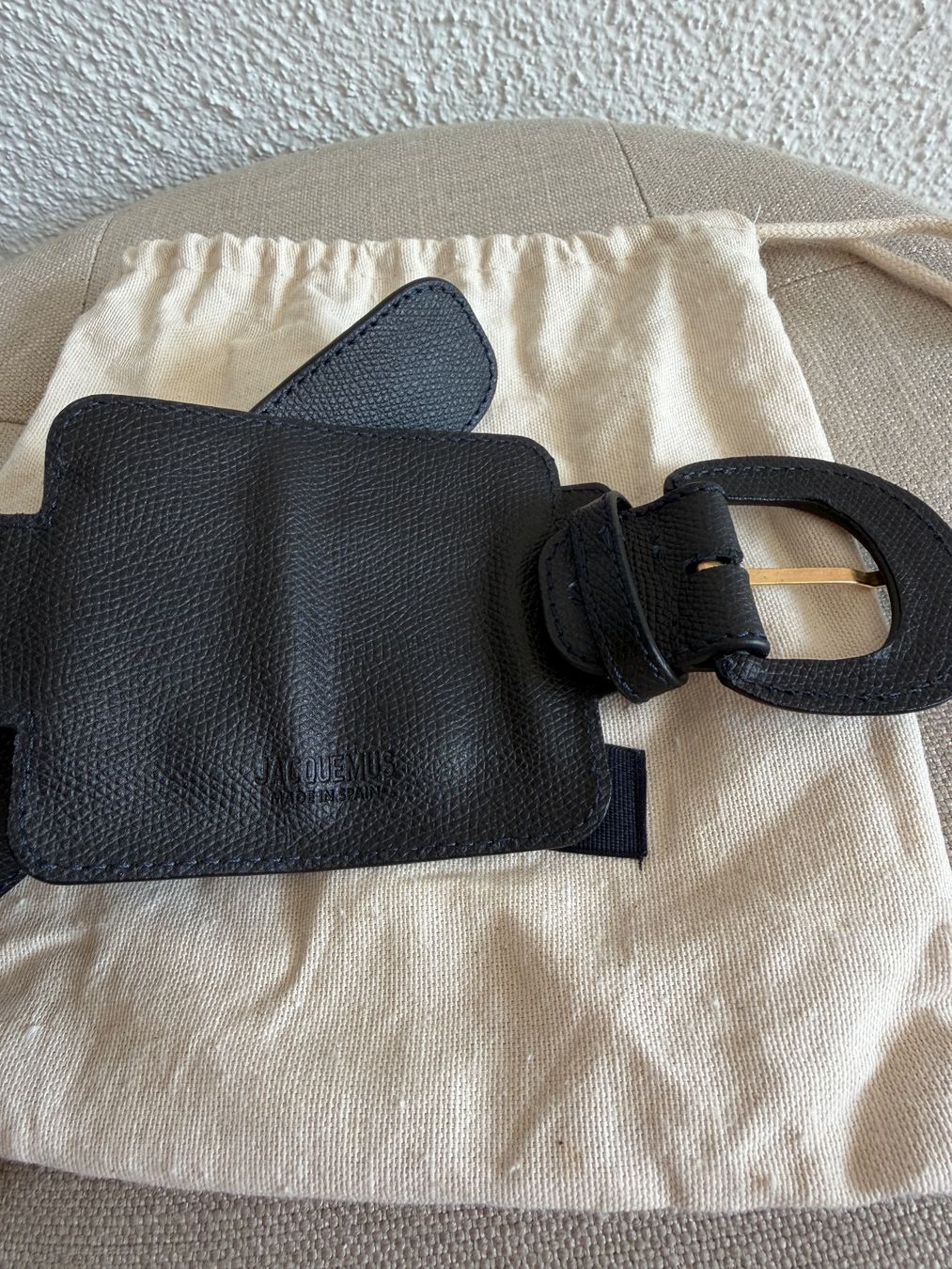 Jacquemus Cinture: Jacquemus Damen Teilengürtel Schwarz 75cm – Usato da Wädenswil venduto da Alice_style 5