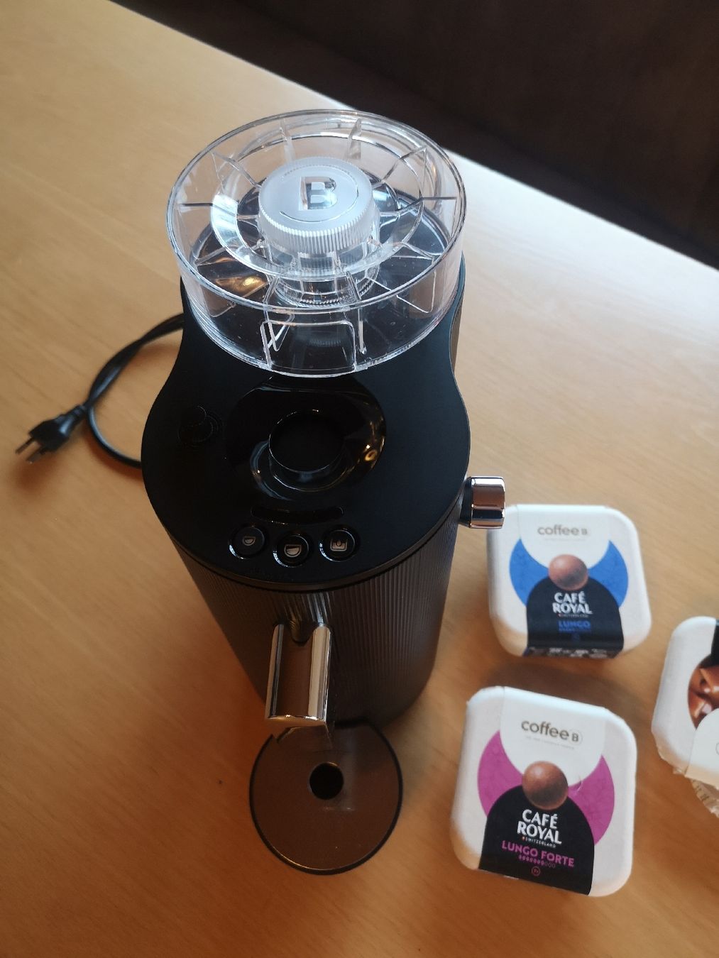 Coffee B Macchine per caffè & Macchine per espresso: Coffee B Globe Kaffeemaschine - Neuwertig! – Usato da Grasswil venduto da tobias9891 2