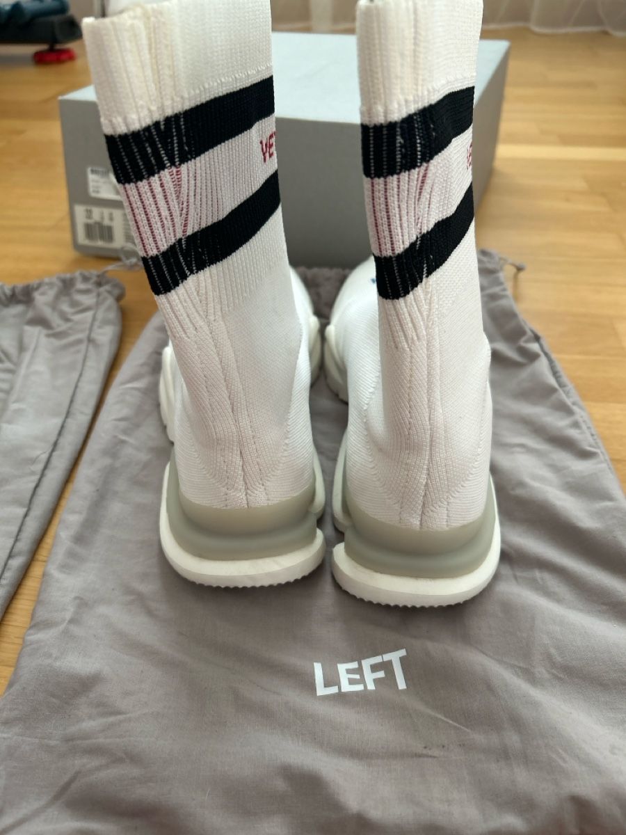 Reebok Scarpe da uomo: Vetements x Reebok Sock Runner / Sock Sneaker – Usato da Wallisellen. venduto da Raccoon31 3