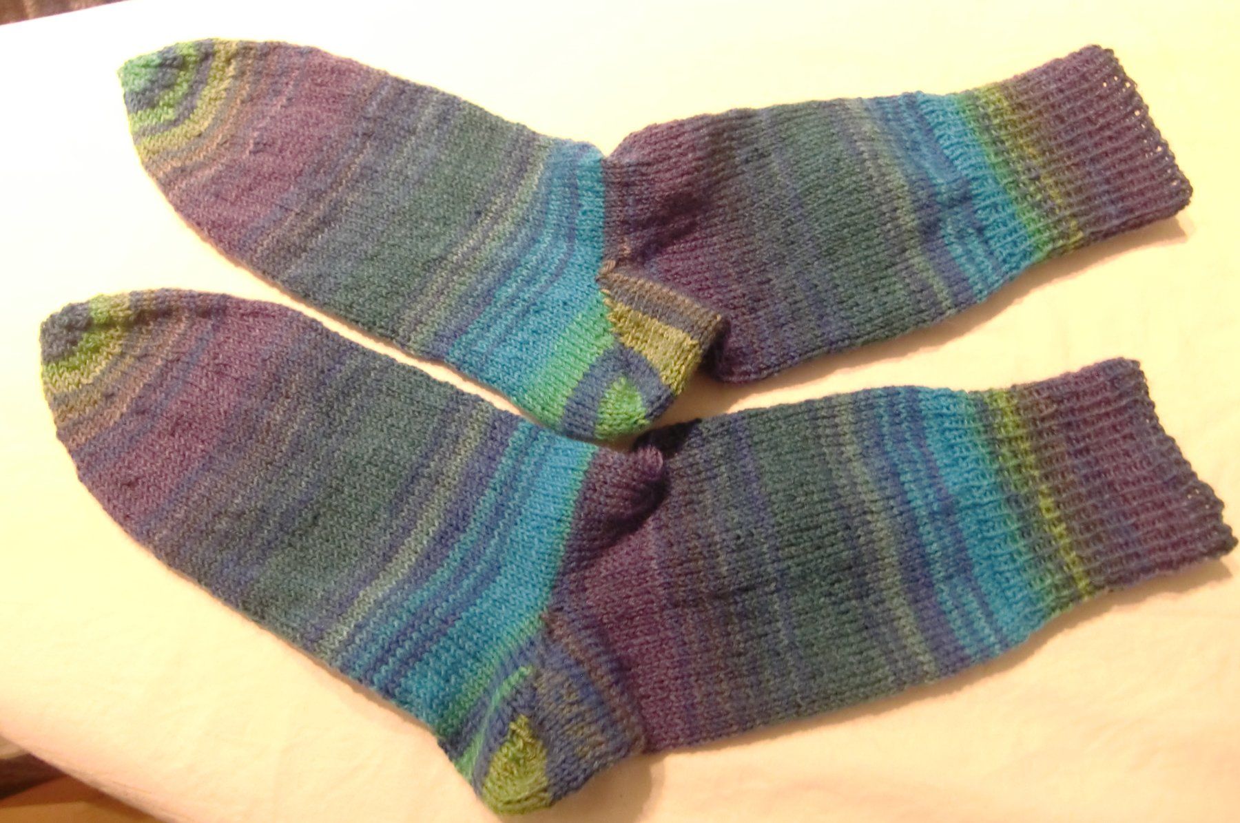 Socken: handgestrickte Socken Grösse 42/43 – Neu und originalverpackt aus trüllikon von marie2004