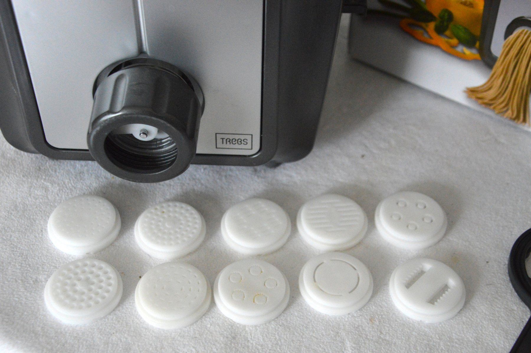 Elettrodomestici da cucina: Trebs Nudelmaschine PastaGusto machine à pâtes – Usato da Collonges venduto da arashee 2
