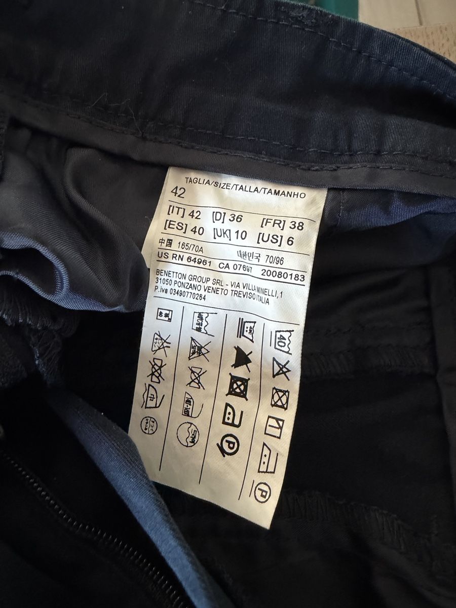Lotti di vestiti: 5 Langhose/ 1 kurze Hose – Usato da Minusio venduto da Chantiba 2