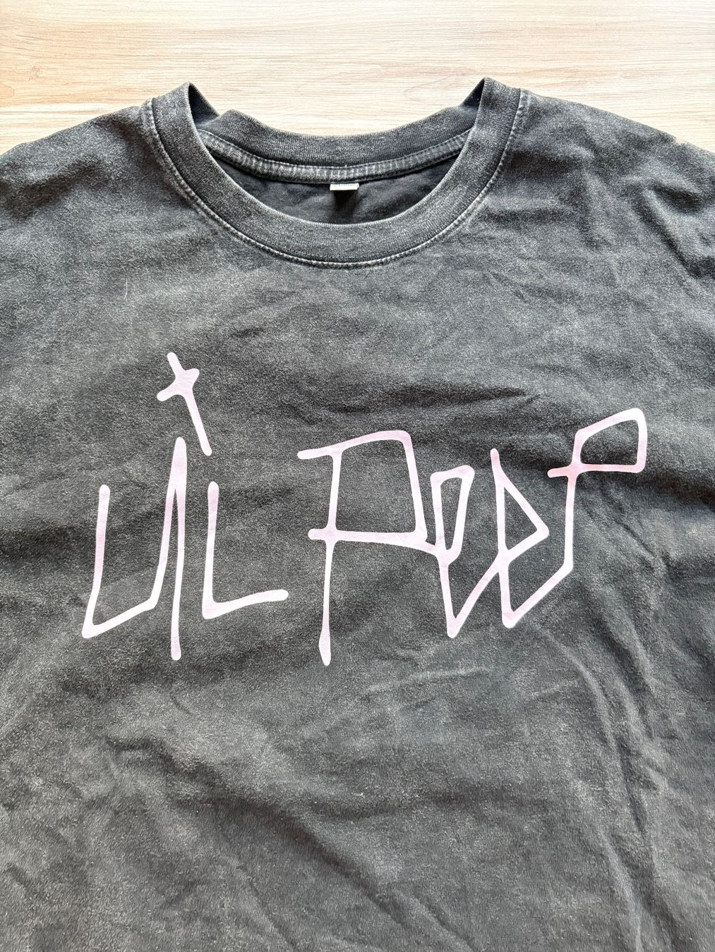 T-shirt: Li peep Merch – Usato da Wigoltingen venduto da _vntg_ 1