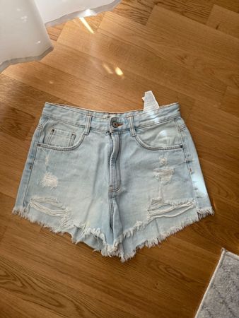 Zara Shorts Damen High Waist Hellblau Gr. 36